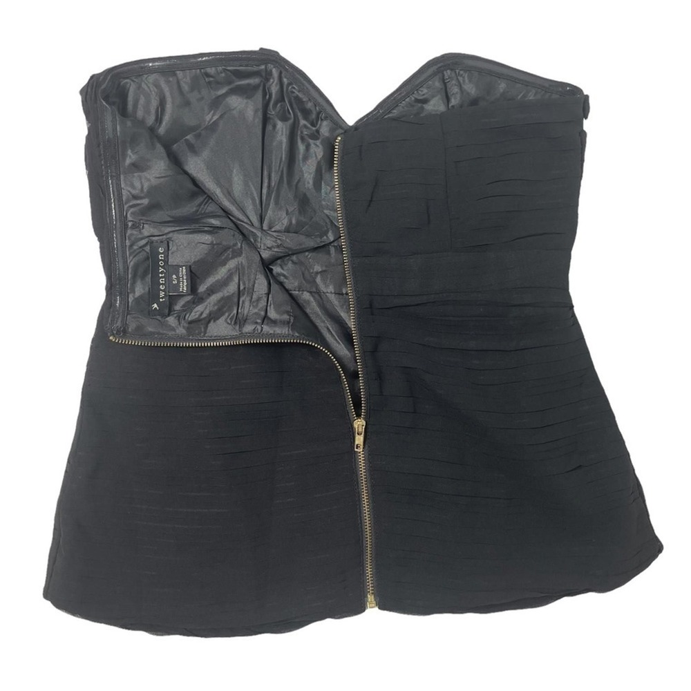 Black Strapless Corset Top | Goth Glam Dark Romance Vintage Glam - Picture 4 of 6